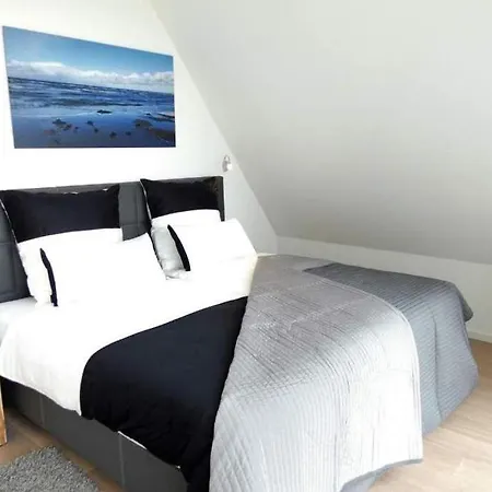 Ferienhaus Reettraum Groß Schwansee