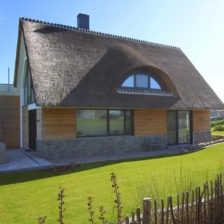 Ferienhaus Reettraum Vakantiehuis *