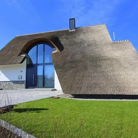 Ferienhaus Reettraum Groß Schwansee